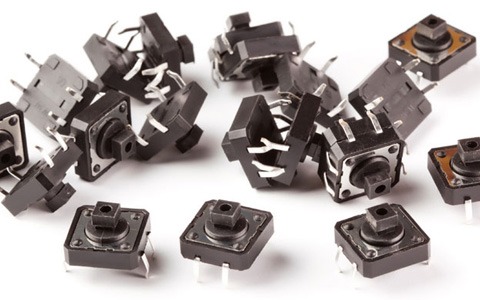 Elektromechanische componenten om de circuitprestaties te verbeteren.