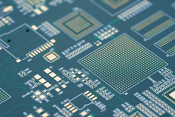 Fremstilling af PCB i flere lag