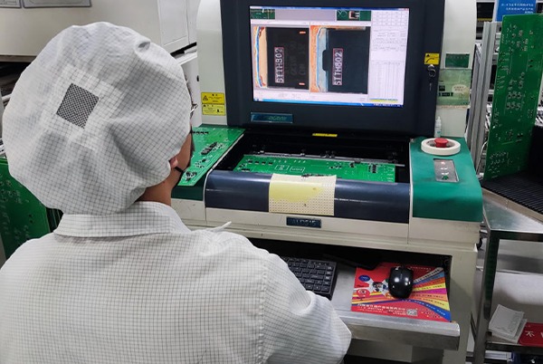 Geautomatiseerde optische inspecteur (AOI)