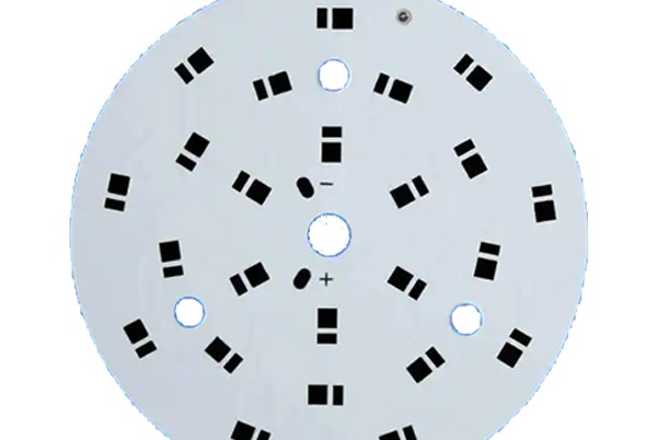 PCB con substrato in alluminio